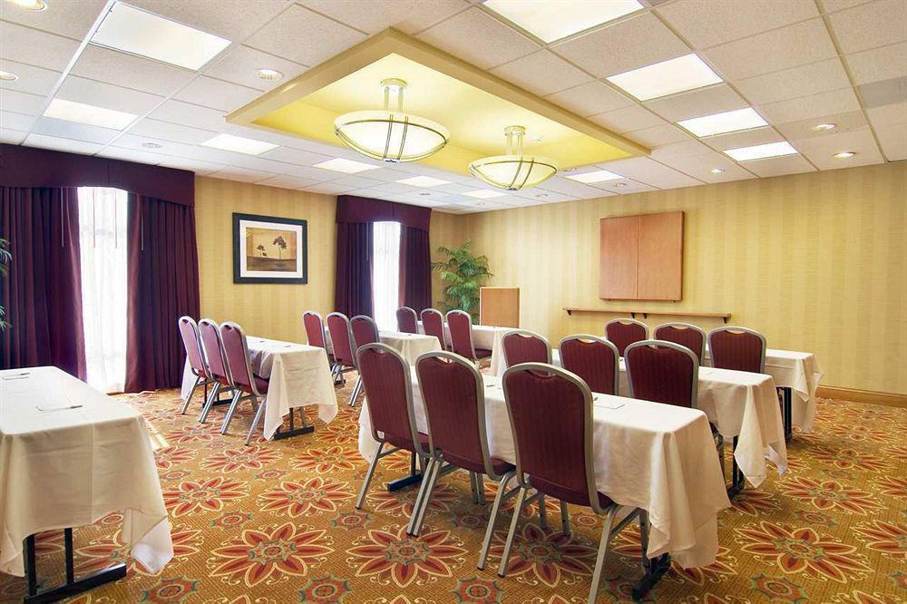 Hampton Inn Petersburg - Southpark Mall Colonial Heights Facilities photo