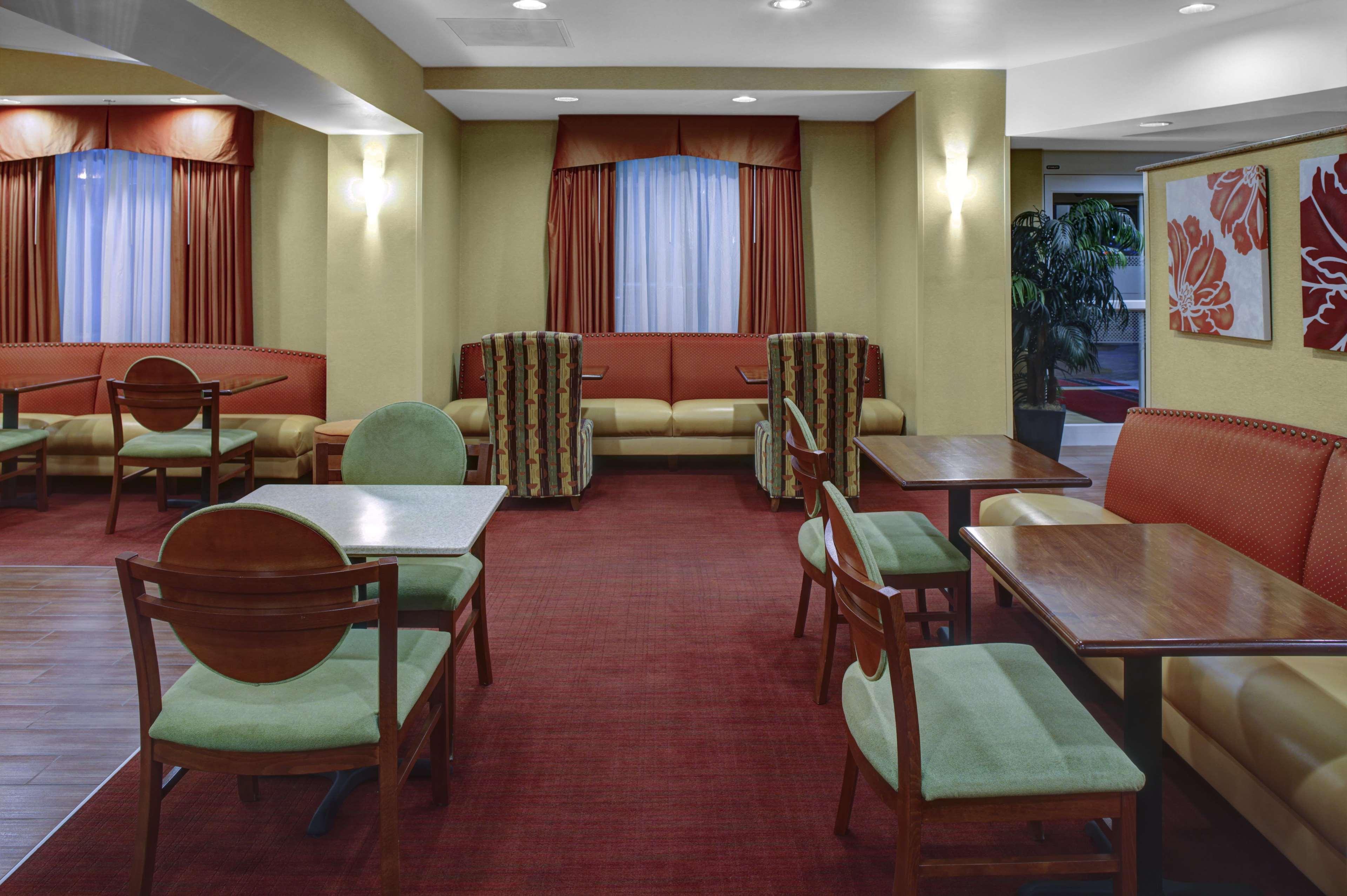 Hampton Inn Petersburg - Southpark Mall Colonial Heights Exterior photo