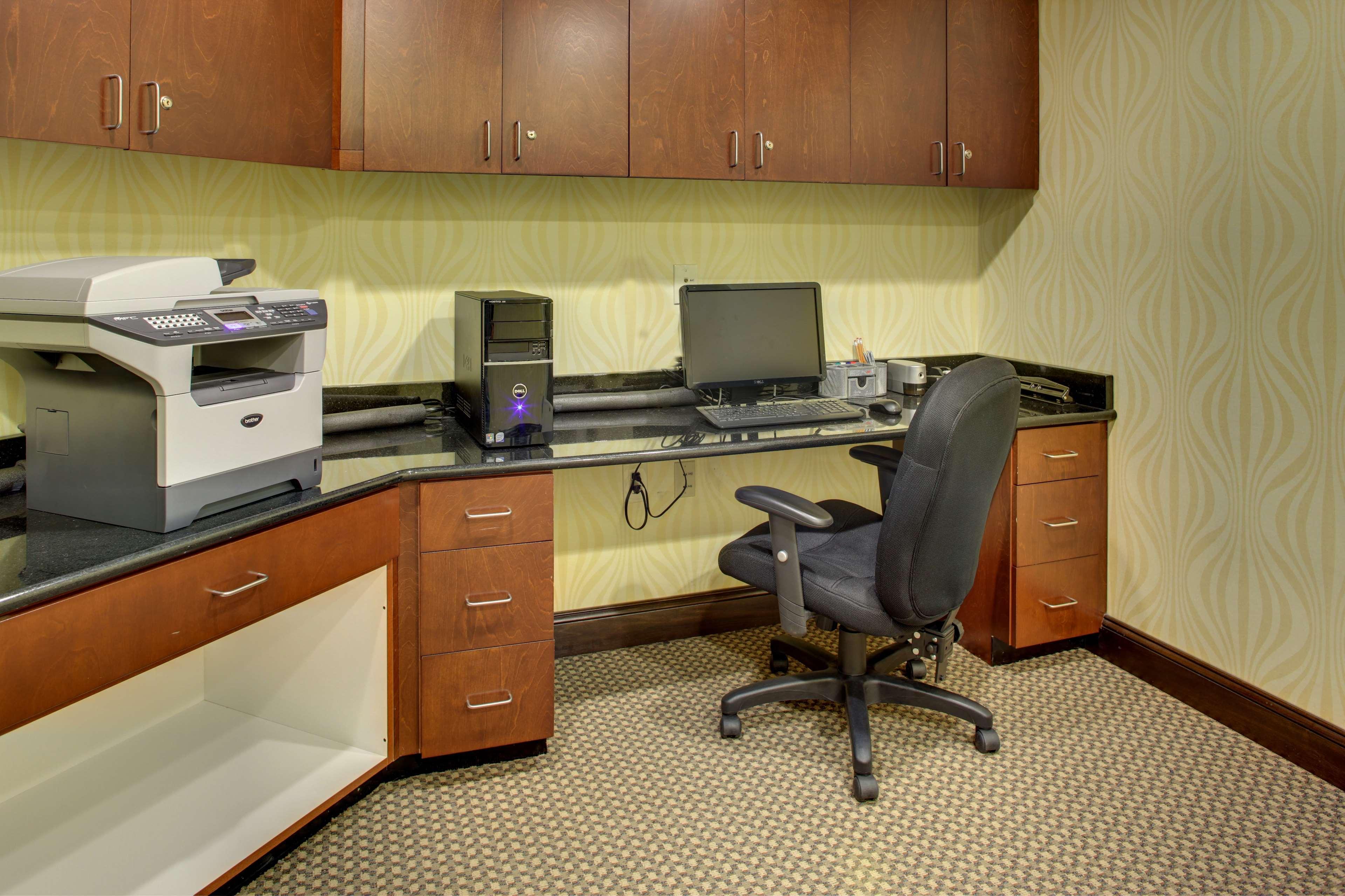 Hampton Inn Petersburg - Southpark Mall Colonial Heights Business photo